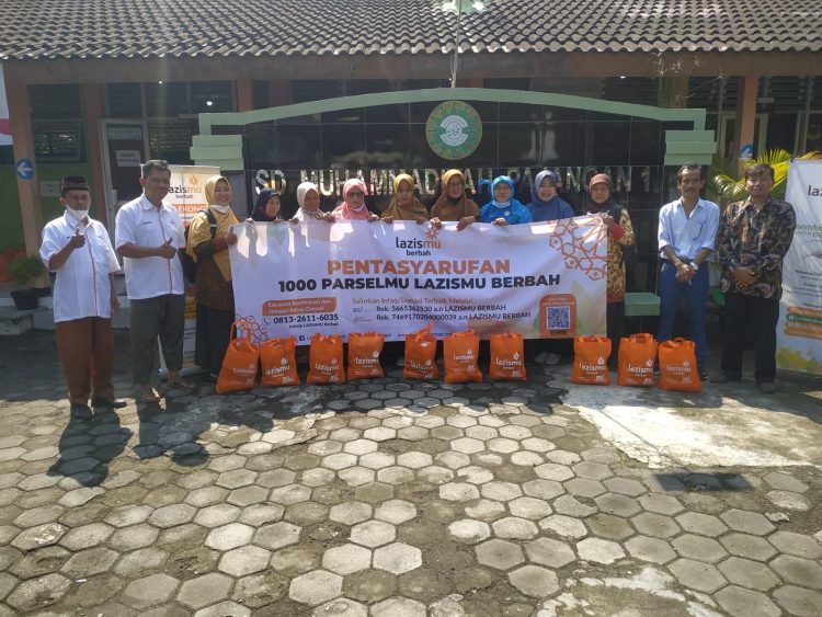 LAZISMU Berbah : Berbagi Bahagia dengan Program 1.000 Parselmu