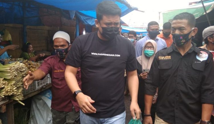 Bobby Ancam Camat dan Lurah yang Main-main di Pasar Murah Ramadhan