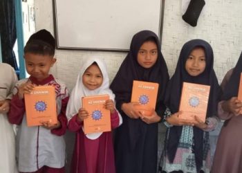 LAZISMU Garut Terus Tebar Tebarkan Dibulan Ramadhan Berikan Bantuan Al-Qur’an Kepada Rumah Tahfidzin
