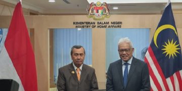 Gubernur Riau Bertemu Mendagri Malaysia Bahas Illegal Fishing, Imigran Gelap serta Pelabuhan RoRo