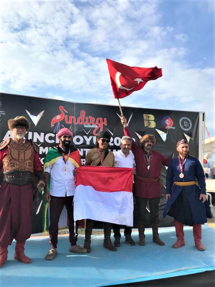 Putra Asal Riau Almakmur Nugraha Naik Podium Panahan Berkuda di Turki
