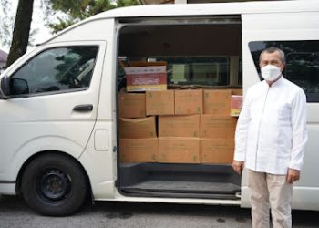 Gubernur Riau Dapat Kiriman Hadiah 4 Ton Kurma Dari Duta Besar Saudi Arabia