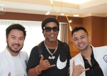 Raffi Ahmad Minta Ronaldinho Gabung RANS Nusantara FC, ini Janji Ronaldinho Usai Gabung