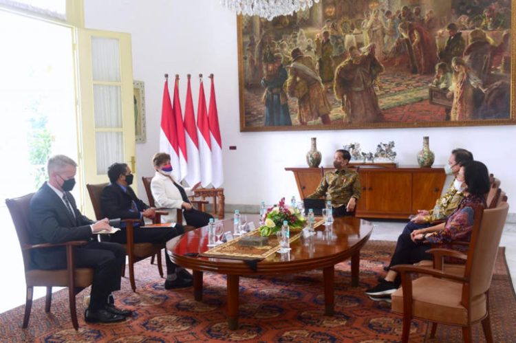 Jokowi Pamerkan Ketangguhan Ekonomi Indonesia kepada Delegasi IMF