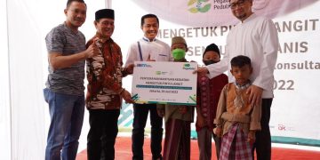 Mengetuk Pintu Langit, Pegadaian Gelar Khitan Massal di Tahun Baru Islam