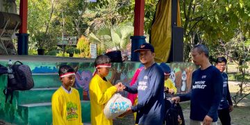 YBM PLN UI WRKR Dolan Bareng Yatim dan Dhuafa di Taman Margasatwa Kasang Kulim.