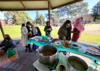 Pengajian Kerukunan Keluarga Sulawesi Sydney Suguhi Konro