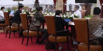 Presiden Jokowi Ngamuk ke Yasonna : Copot Dirjen Kalau Tak Becus !