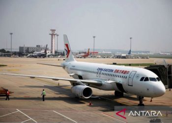 Hampir Semua Penerbangan di China Dibatalkan, Parah !