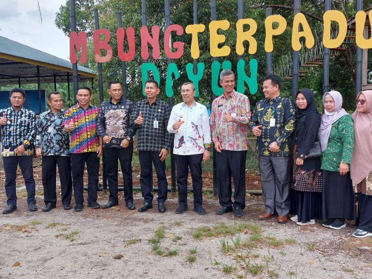 Gubernur Riau Ajarkan Jurus Pemikat Pelancong Datang ke Dayun