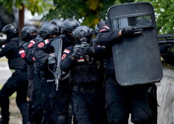 Dua Polisi di Lampung ditangkap diduga Terkait Terorisme, Penyebaran Paham Radikal di dalam Tubuh POLRI ‘belum seluruhnya terdeteksi’