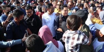 Ternyata Massa yang Menyambut Erick Thohir lebih Banyak dari Anies Baswedan