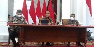 Syah ! Pemerintah Cabut Status PPKM Mulai Hari ini, Jokowi: Masyarakat Tetap Pakai Masker