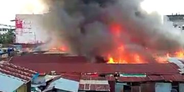 Pasar Loket ( Cik Puan ) Pekanbaru Terbakar, Toko Emas dan Pakaian Hangus