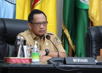 Tito Perintahkan Irjen Kemendagri Panggil Sekda Riau SF Hariyanto