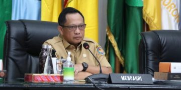 Tito Perintahkan Irjen Kemendagri Panggil Sekda Riau SF Hariyanto