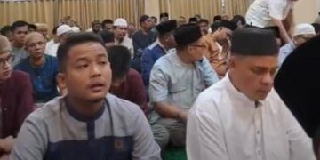 Jemaah Muhammadiyah Padati Sholat Idul Fitri di Masjid Dakwah Rumbai Timur