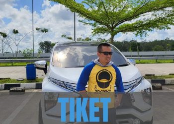 Catatan Jumat : | TIKET KEBAHAGIAAN |