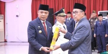 Pj Wali Kota Pekanbaru Muflihun Terima Surat Perpanjangan Masa Jabatan
