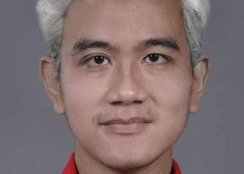Gibran : Bilang ke KorLap lu , Serangan isu PKI udah kalah 2x , terus mau ulang lagi 2024 ?