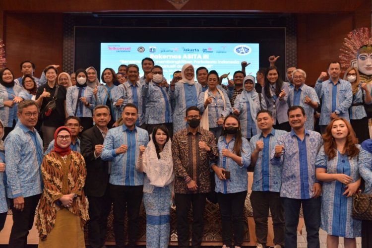 Ketua Umum DPP ASITA Dr N Rusmiati Mengucapkan HUT Menparekraf Sandiaga S Uno