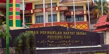 Anggota DPRD Riau Diduga Ke Amerika Serikat, FITRA Sebut Kunker Luar Negeri Tak Ada Hasil