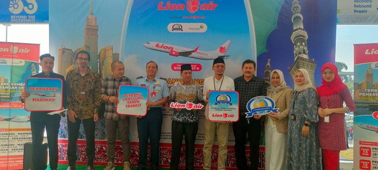 Bandara Pekanbaru Layani Kembali Penerbangan Charter Umroh