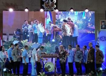 Sandiaga Uno Buka Rakernas ASITA ke 4 di Yogyakarta