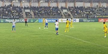 Semen Padang ‘lumat’ PSPS Riau di Stadion Kharudin Nasution Rumbai