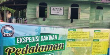 Mualaf Suku Akit : Untung die jadi datang kesini tu, Panjang Umur Nek ge