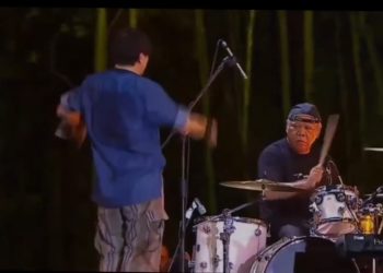 Group Band Pertama Konser di IKN. Stik Drum Basuki Patah kala Jadi Drummer GIGI , Penonton Ngakak
