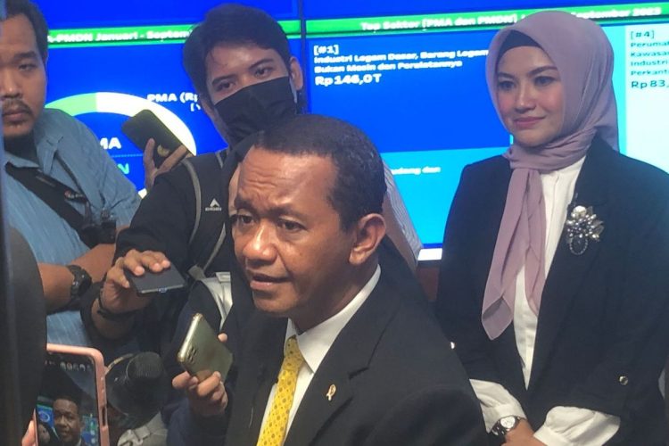 Target Investasi Tahun Depan Rp 1.650 Triliun, Bahlil: Menko Airlangga Jago Bikin Angka, tapi Enggak Jelas…