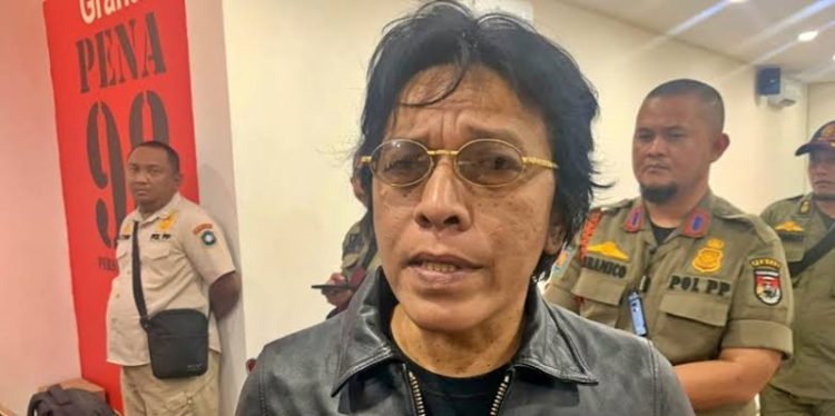 Alasan Jokowi Khianati PDIP, Adian: Minta Tiga Periode, Kita Tolak