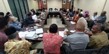 Datuk H. Wan Abu Bakar : Sepakat, Ganjar Ditepuk Tepung Tawar Tapi Penuhi 3 Syarat ini