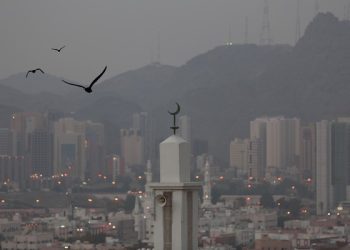 Saudi Keluarkan Peringatan Cuaca Buruk di Makkah-Madinah hingga Jumat ini