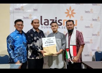 TERKUMPUL 17 JUTA RUPIAH, INSTITUT ILMU KESEHATAN DAN TEKNOLOGI MUHAMMADIYAH PALEMBANG SALURKAN DONASI PALESTINA MELALUI LAZISMU SUMATERA SELATAN