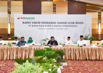 Sekdaprov Riau Hadir, RUPSLB Tolak Hendra Buana Usulan Syamsuar Sebagai Calon Dirut BRK Syariah