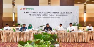 Sekdaprov Riau Hadir, RUPSLB Tolak Hendra Buana Usulan Syamsuar Sebagai Calon Dirut BRK Syariah