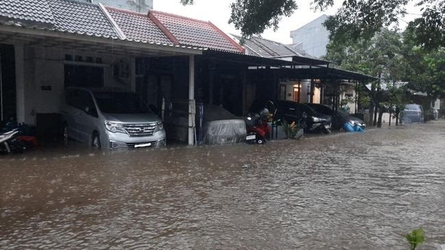 Viral Perumahan di Depok Banjir, Warga Sampai Demo