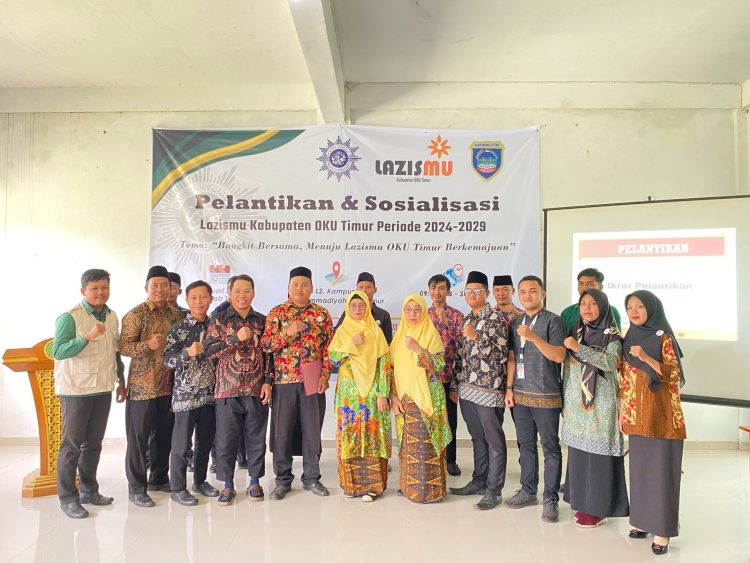 LAZISMU OKU Timur Siap Bangkit Bersama Menuju Kemajuan, Prely Yulianto Dilantik Sebagai Ketua