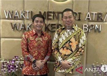 Wamen Raja Juli Antoni ATR/BPN RI dan Pj. Wali Kota Bima, HM. Rum, Bahas Percepatan Persub RTRW & Sertifikasi Lahan IAIN Bima