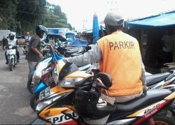Deal !!!  Alih Kelola, Tarif Parkir di Pasar Pekanbaru Turun Jadi Rp 1.000