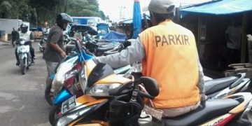 Deal !!!  Alih Kelola, Tarif Parkir di Pasar Pekanbaru Turun Jadi Rp 1.000