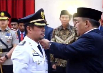 Pj Gubri Lantik Risnandar Mahiwa Sebagai Pj Wako Pekanbaru