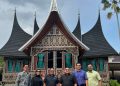 Pekanbaru diihiasi Rumah Gadang Baru Milik Basrizal Koto