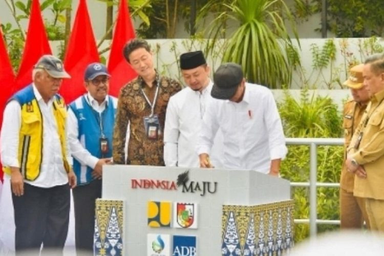 Segera Layani 11.000 SR, Jokowi Resmikan Proyek IPAL di Pekanbaru