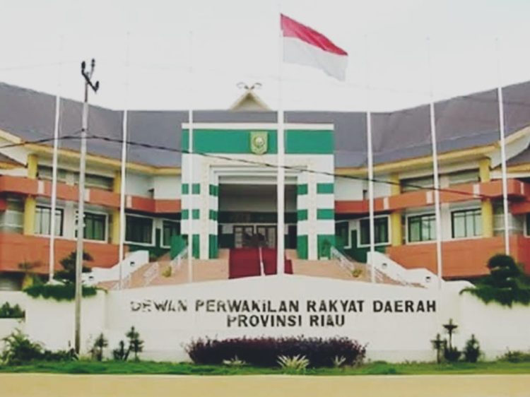 KEJATI-POLDA Kompak Bidik Dugaan Korupsi Perjalanan Dinas, ini Daftar Sekretaris DPRD Riau yang 4 Kali Gonta-ganti