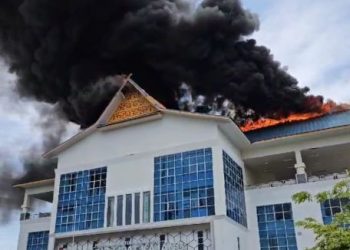 Gedung Lipat Kajang Komplek Perkantoran Walikota Pekanbaru Terbakar