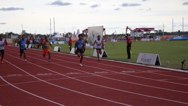 Lalu Muhamad Zohri Sabet Emas di Lari 100 Meter dan Pecahkan Rekor PON
