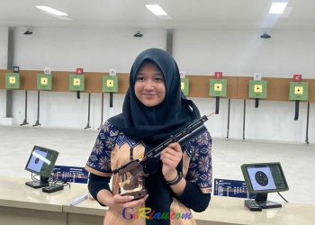 Membanggakan! Rihadatul Asyifa Persembahkan Medali Emas Menembak untuk Riau
